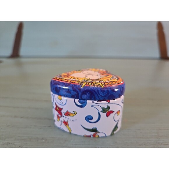 Brighton Jewelry Heart Shaped Empty Tin Collectible Box Keepsake Gift Trinket - Picture 4 of 7